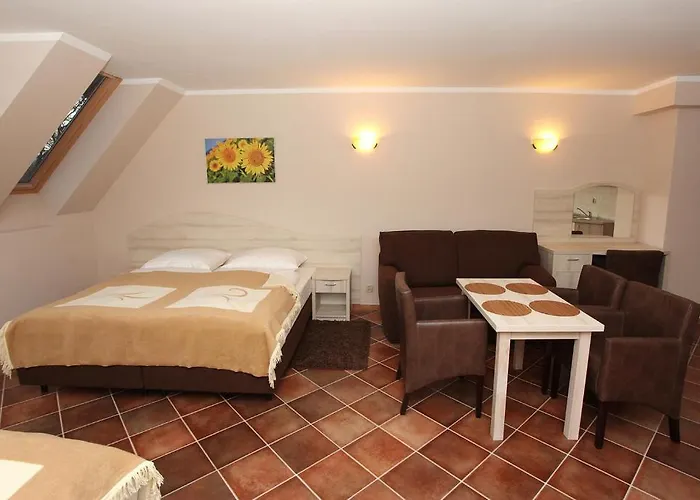 Rok コウォブジェク